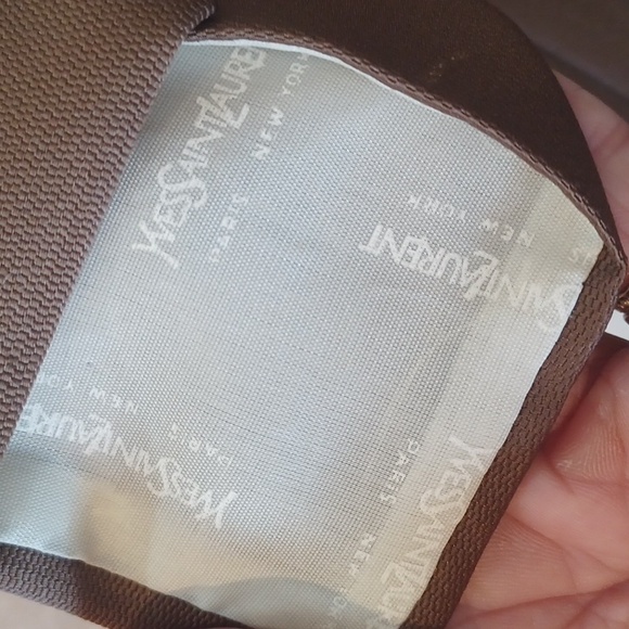 Yves Saint Laurent Stylish Vintage Tie - Picture 3 of 5